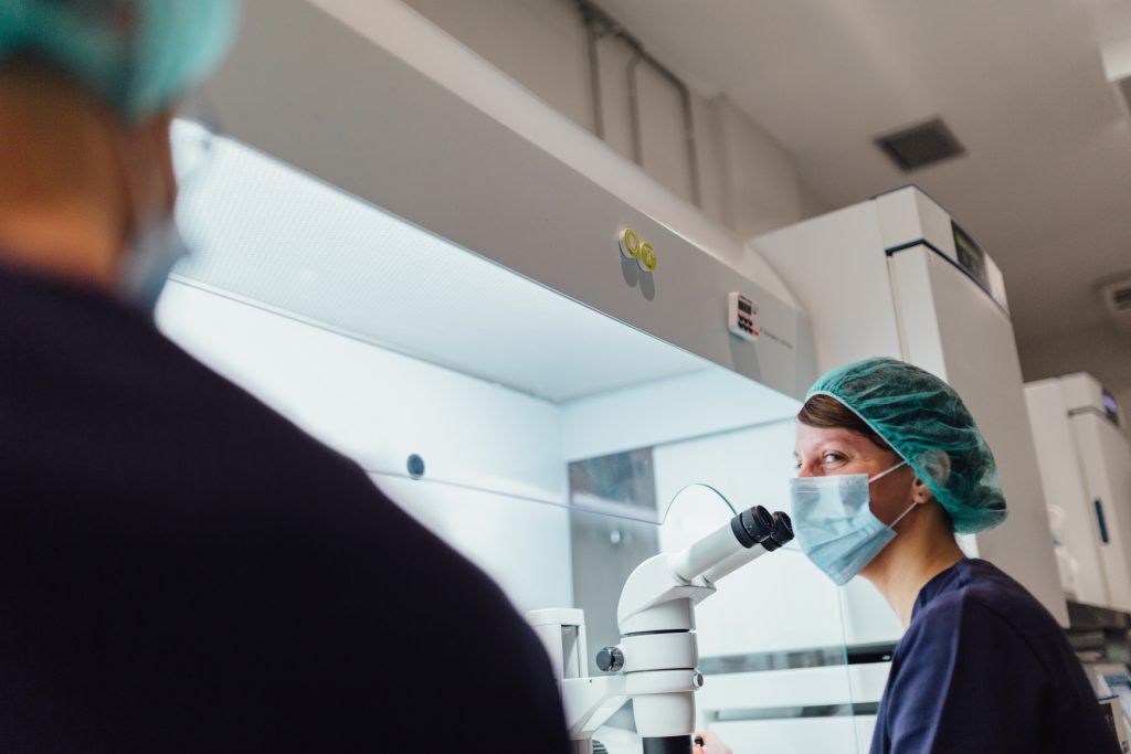 Stocksy_txpccca4f12I4L100_Medium_1199610